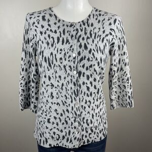 Aqua Cashmere M Gray Animal Print Classic Button Down Preppy Cardigan